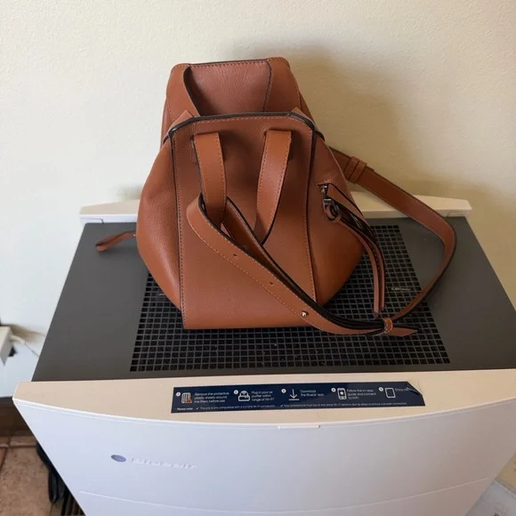 Loewe Hammock Bag - Picture 3 of 10